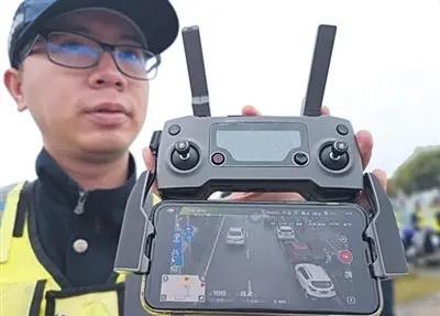 空中护航！南宁交警亮出“黑科技”，清明出行有了新保障

清明祭扫出行高峰将至，路