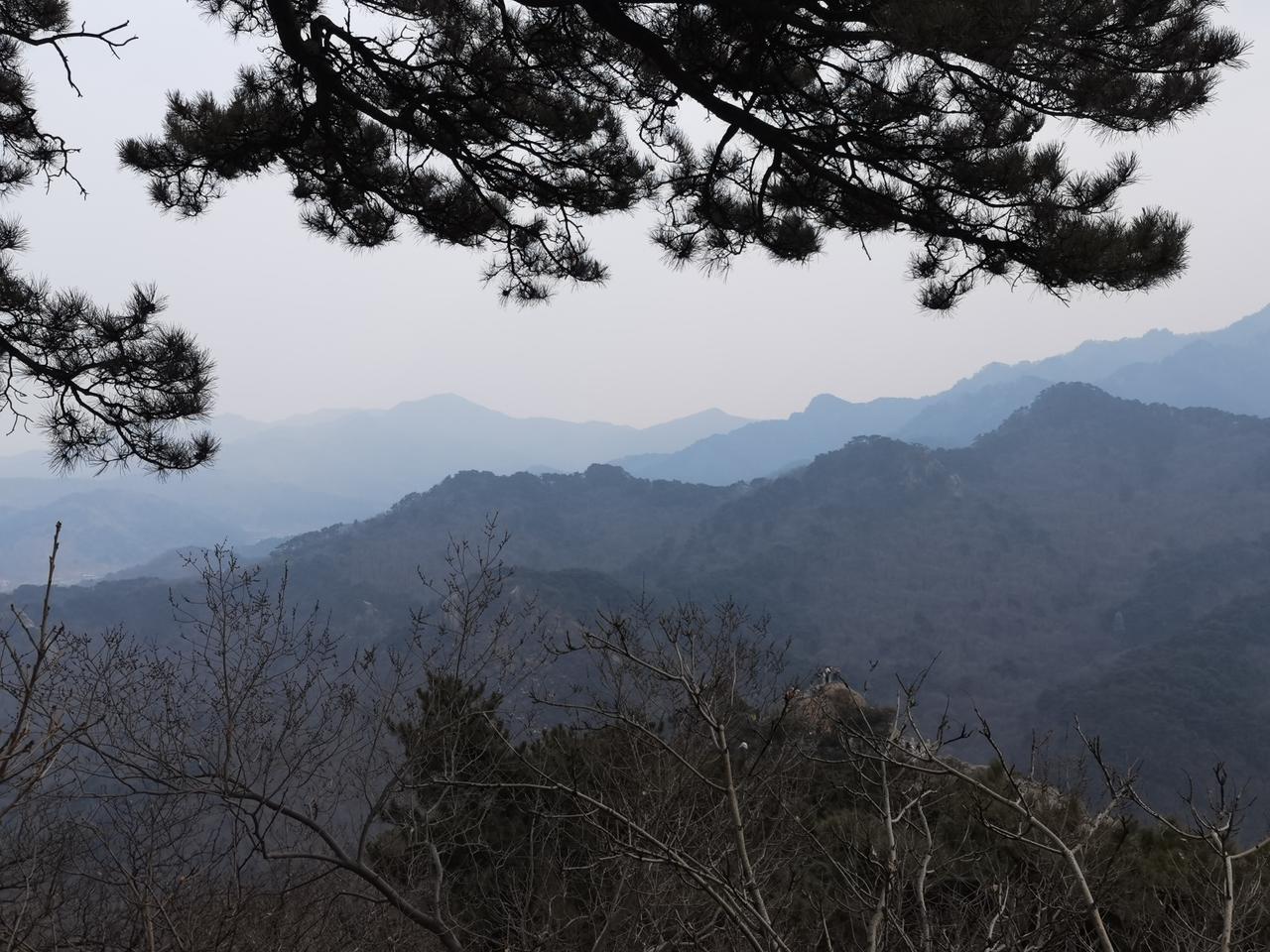 从沈阳中华寺到鞍山千山
人都很多。中华寺人多是因为时近清明。千山人多是因为清明节