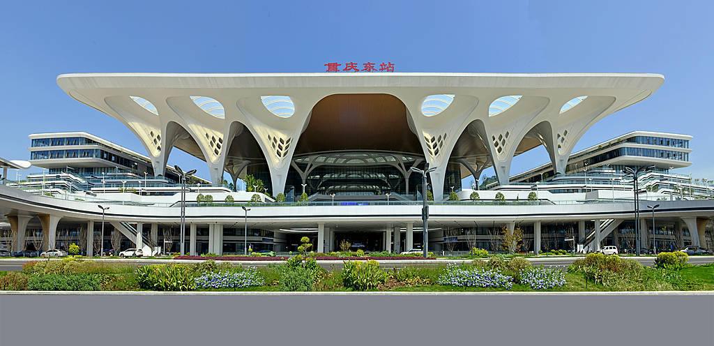 《世界最大火车站！中国机器人38个月“交卷”，基建神话再刷新》

很多人难以想象