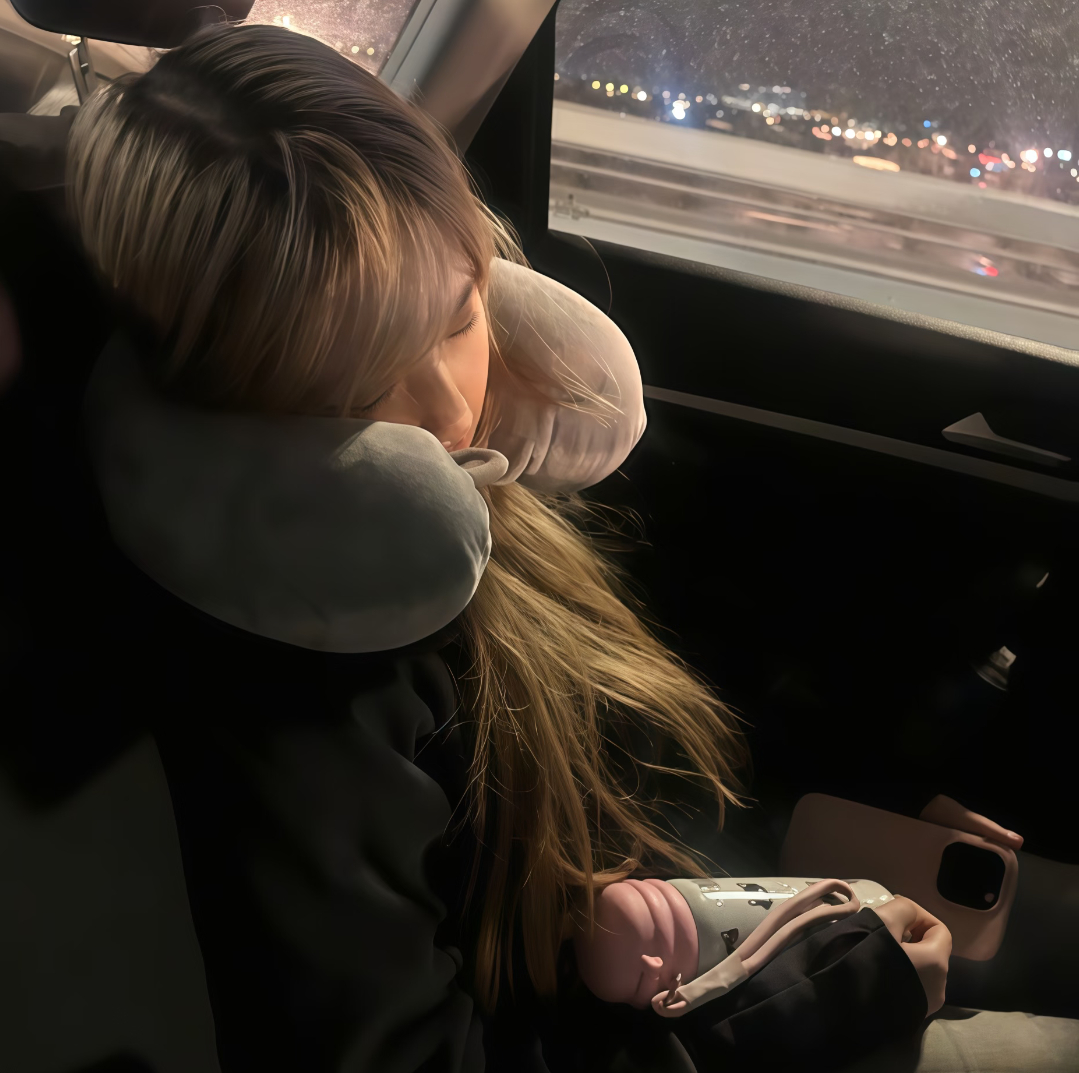 或许在你心里我真的很好 但都不妨碍你对别人也有感情 ​​​