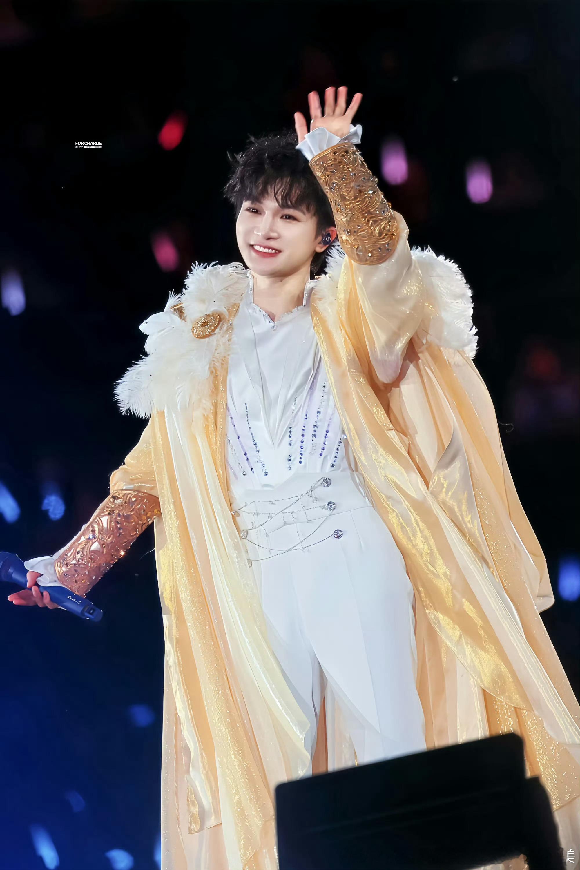 2️⃣腾讯音乐由你榜❤️周深献唱莫离主题曲心世界 遗憾生根开出的坚韧 都是馈赠，