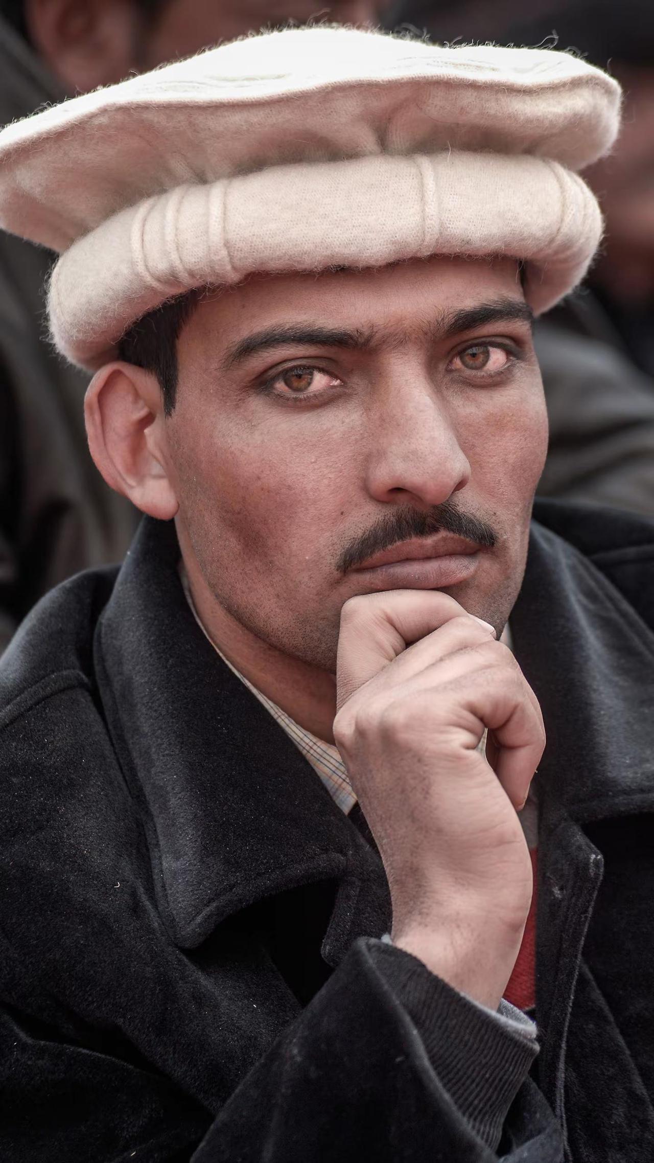 14年前在帕米尔高原被纪录的您们都好吧。发了一些十几年前在帕米尔拍的照片，后台联