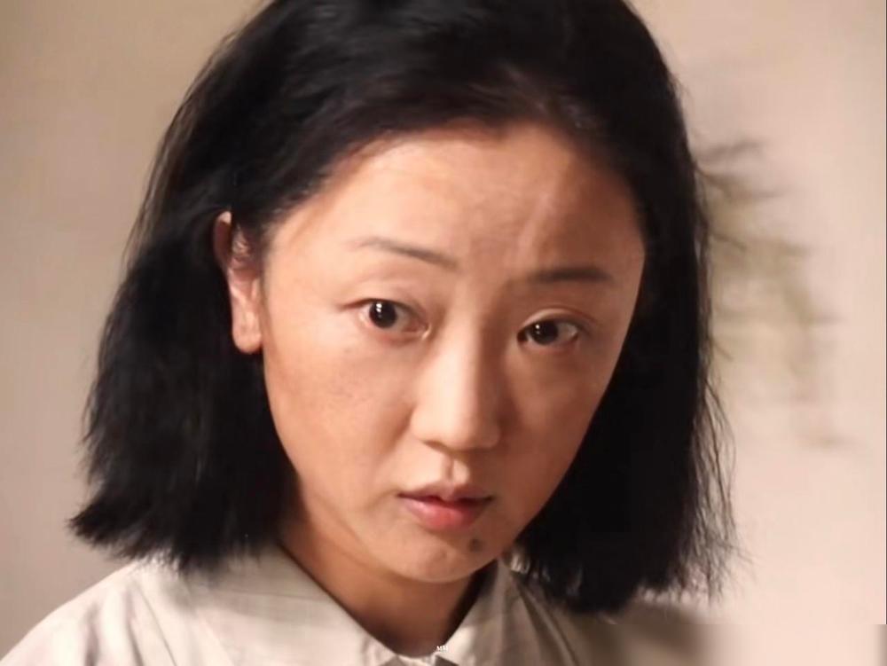 发现一个有意思的事，只要是张瑶演的戏，不管是谁演主角，演技好不好，她演的配角都非