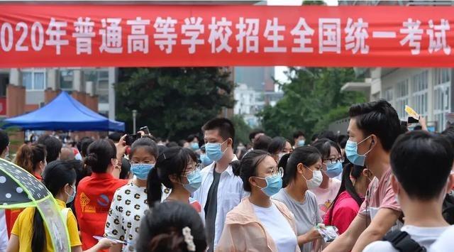 “不会用电脑”的小镇男生，高考分数632分，大学报考计算机专业
张汇炎出生在湖北