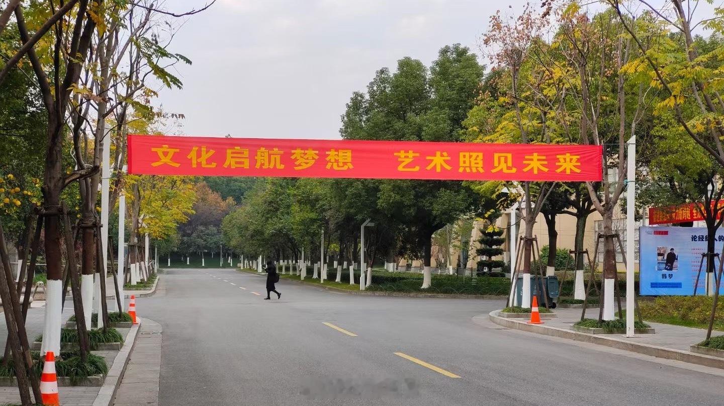 高考数学难不难这辈子最讨厌的就是数学但是大考数学就没考好过！我与数学无缘•ᴗ•?