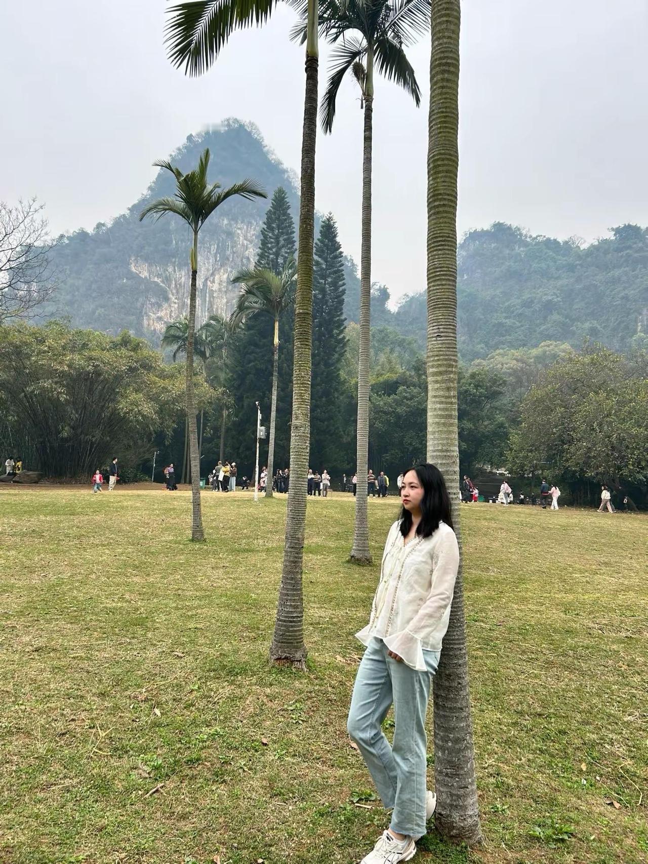 柳州唯一优点：螺蛳粉真的不臭，好吃！ 好评：螺蛳粉真的一点也不臭，是鲜香的，也不