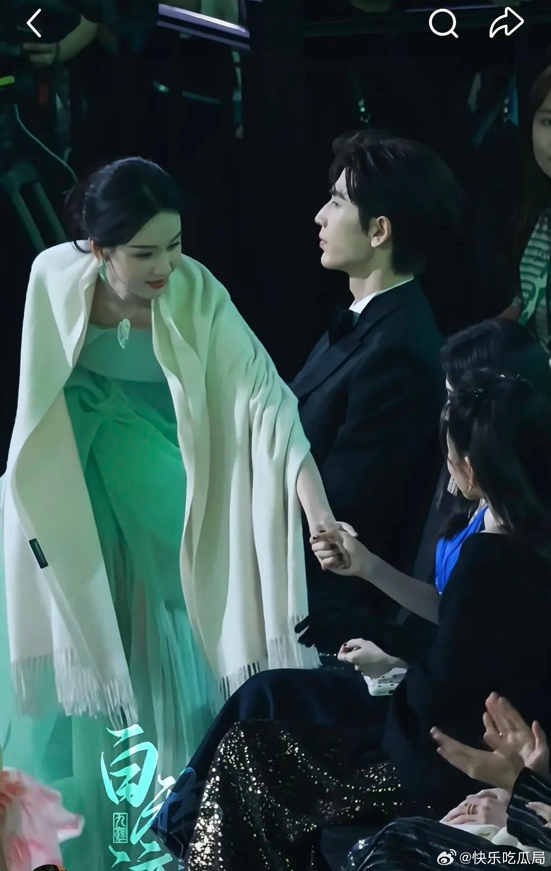 就连这次🍊丝⛰️🍩，🐰丝⛰️🐵，居然都是因为对方粉丝m人，还不挂黑 