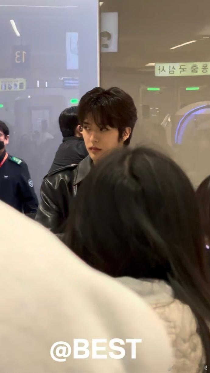 谁惹我家小公主不开心了？ 