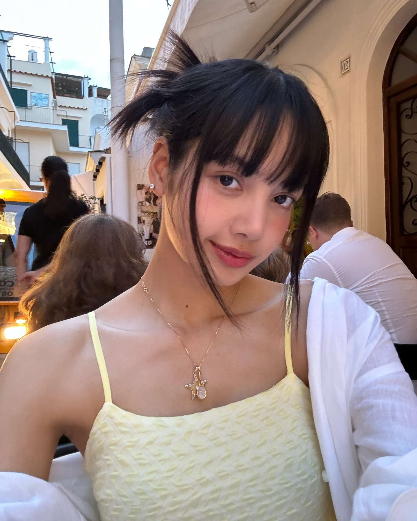 Lisa ins更新💛 ​​​