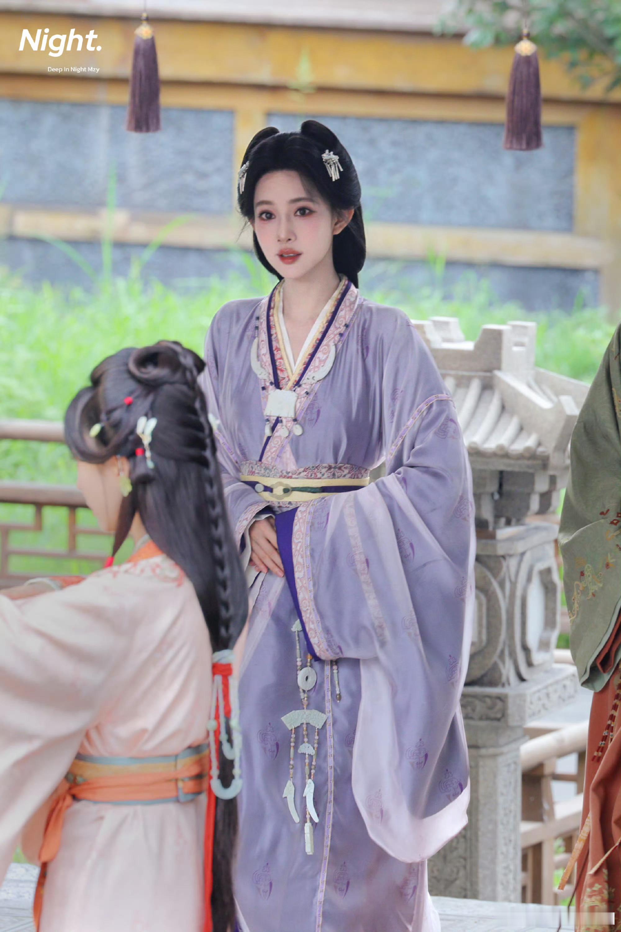 刘大锤曝李昀锐孟子义还好着7.9来看百花杀呀 期待漂亮孟子义～ 