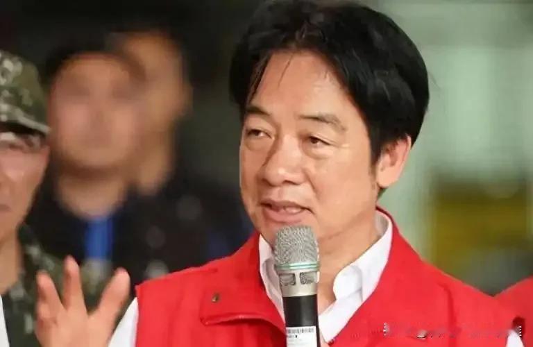 扒一扒赖清德那条让全岛科技大佬心在滴血的“非红供应链”死命令！

就在昨天（7月