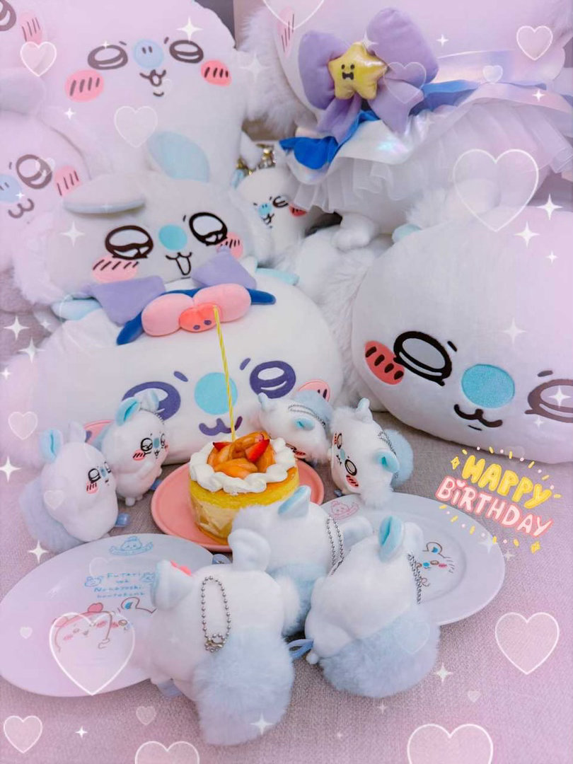 太忙了只来得及摆个小小的 小猪生日快乐🎂🎉 特地选了桃子蛋糕23439 