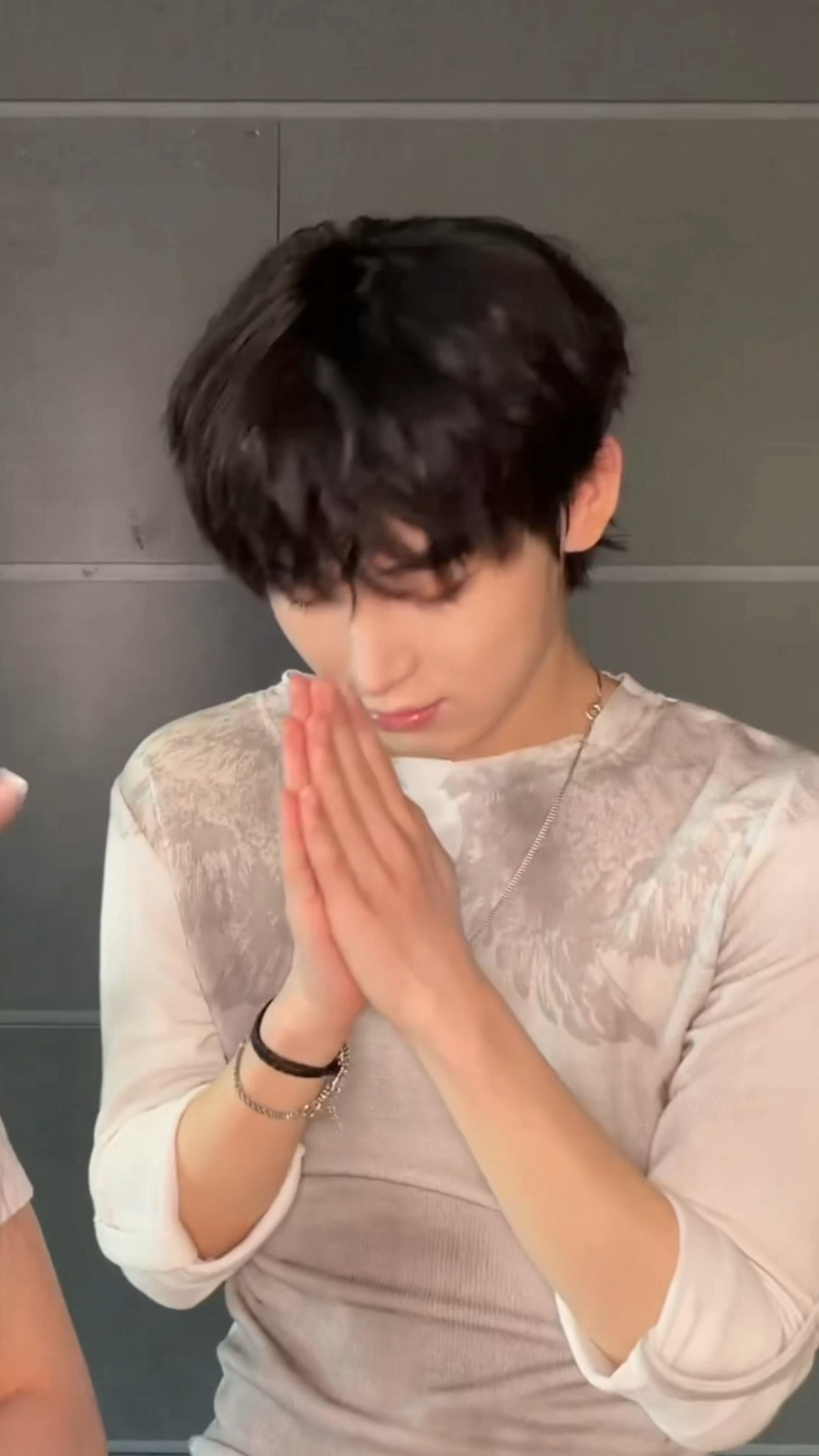 委屈的湿漉漉小狗眼🥺 