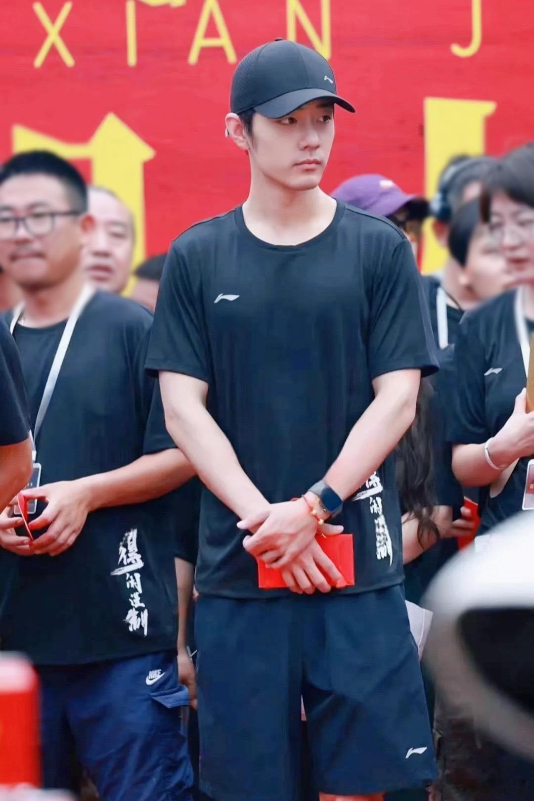 #孔笙肖战开机同框#《得闲谨制》，优秀演员➕优秀班底➕顶级大导，期待肖战待播权谋