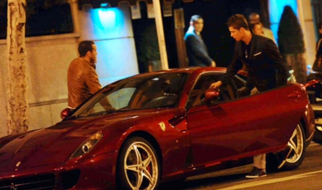 克里斯和他的法拉利