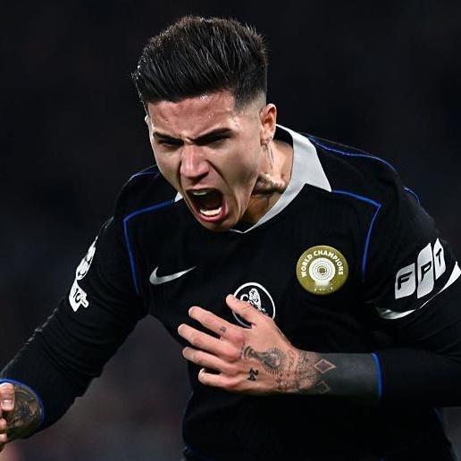 TA：皇马对维蒂尼亚和恩佐·费尔南德斯非常欣赏。但是，他们被认为几乎在经济上不可