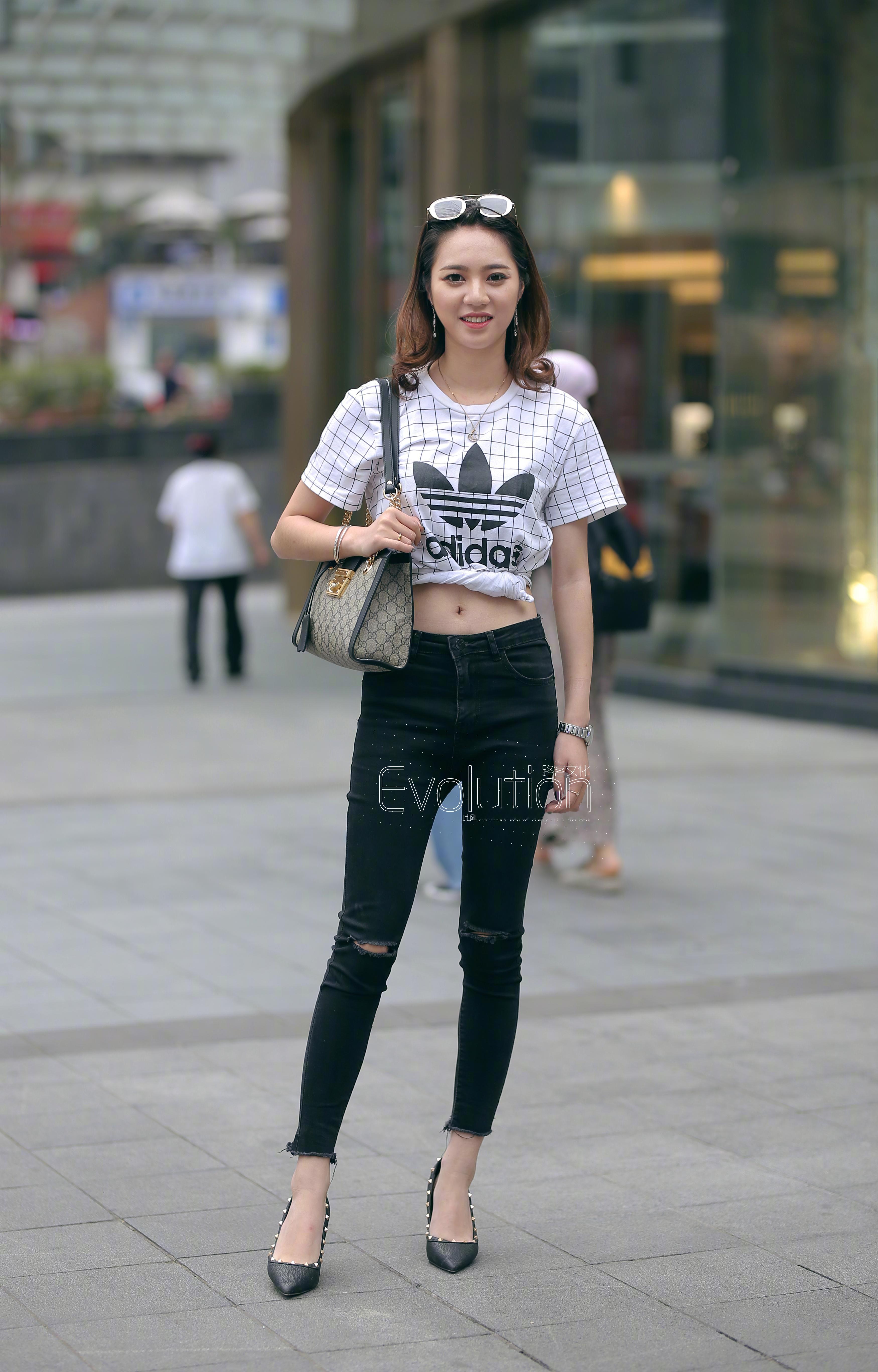很流行的铅笔裤你们现在还穿吗？ ​​​