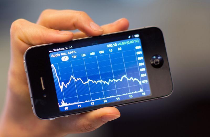 12月29日消息，美股似欲向历史新高发起冲击，标普500指数距首次突破7000点