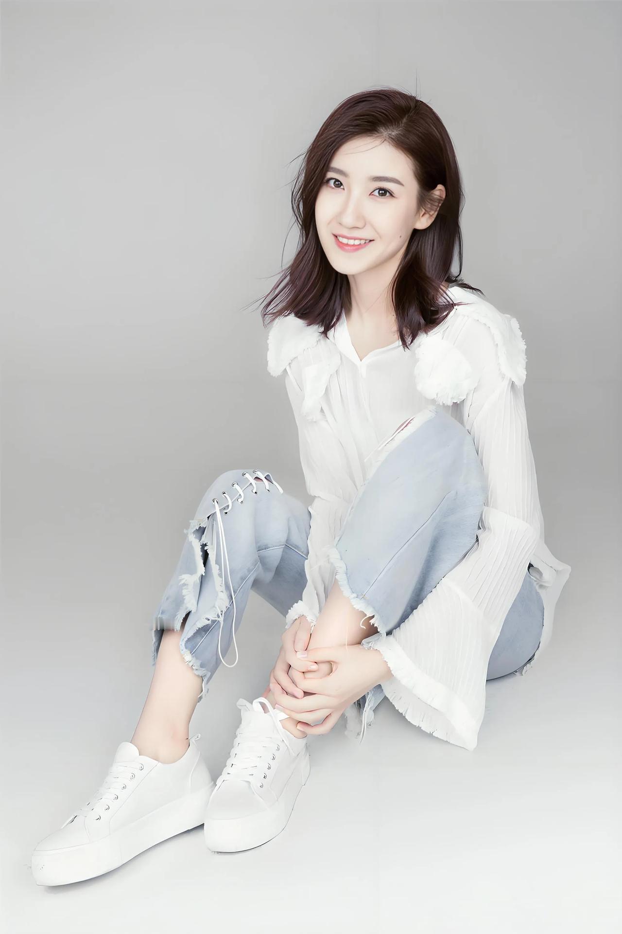 《年轮》版权风云与《回家》背后的震撼力量

2025年7月，《年轮》版权争议与《