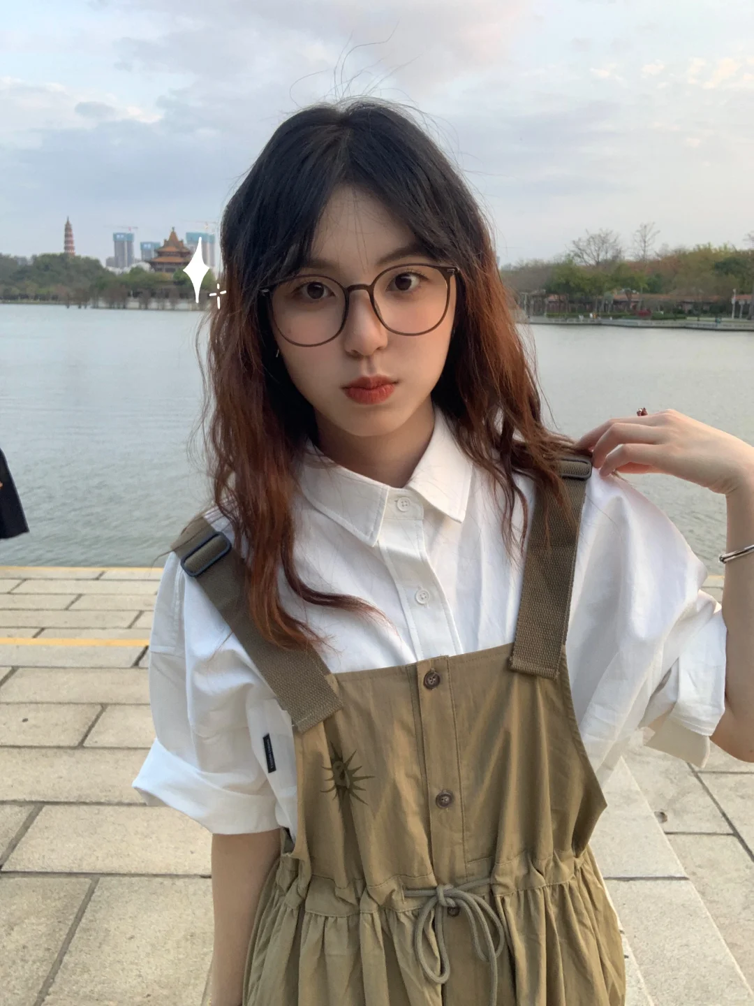 昨天的暴雨不会淋湿今天的我 >ᴗ<✧