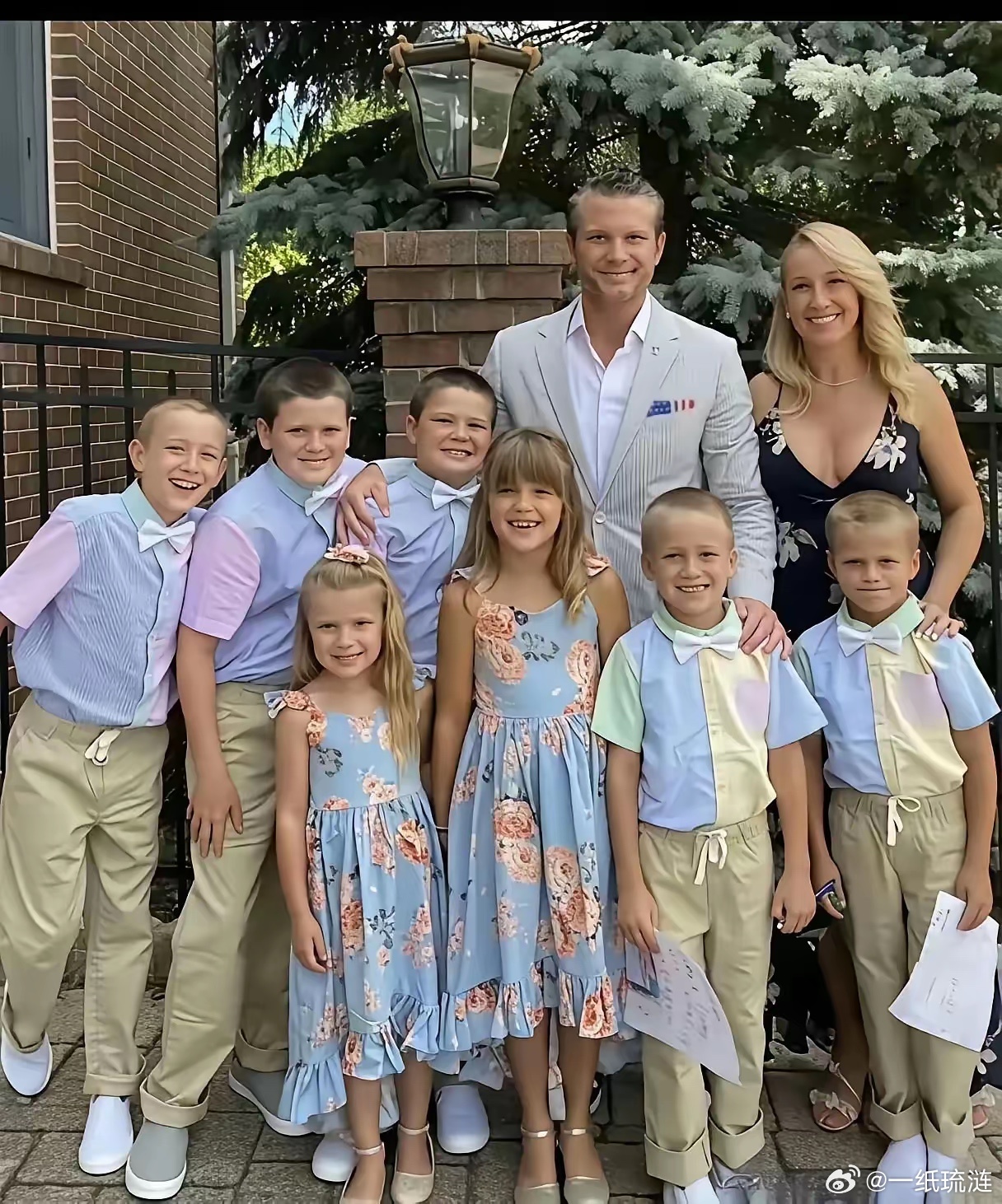 美国战争部长赫格塞斯，三任老婆，7个孩子，从他的复杂个人生活来看确实有点渣！ 