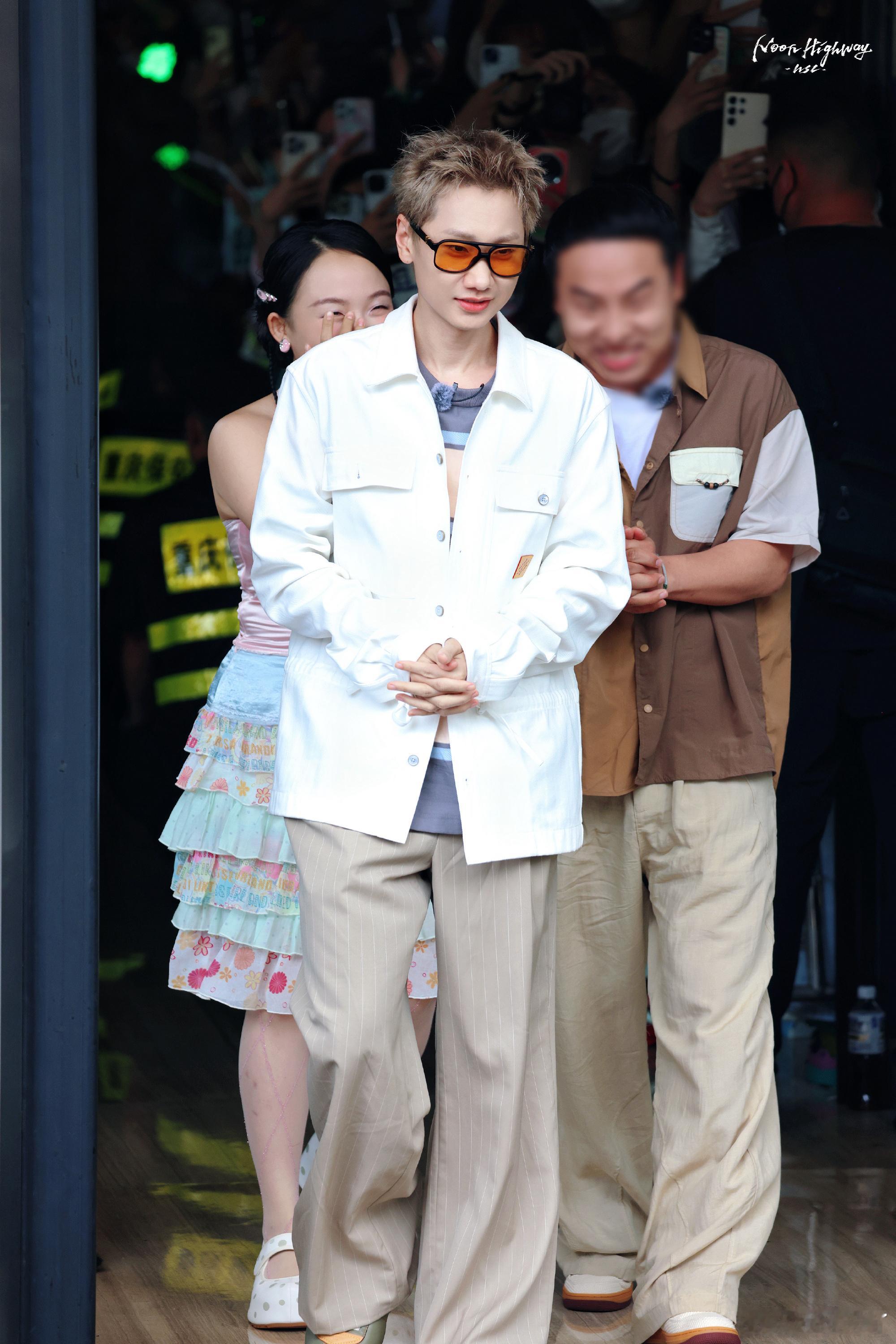 汪苏泷桃花坞收官路透咱桃花坞摄政王终于回坞啦✌️✌️汪苏泷收官路透新鲜出炉，现场