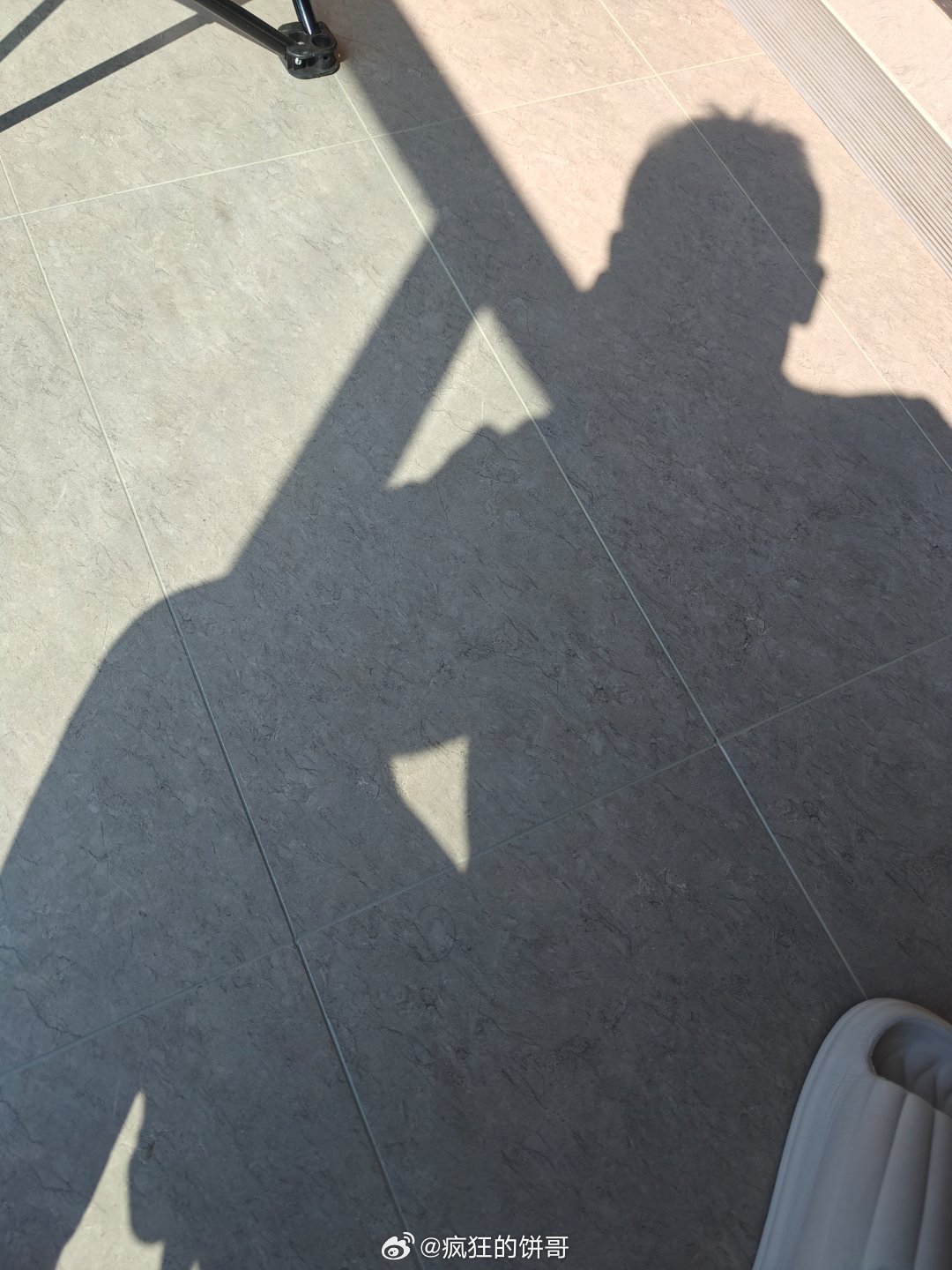 广东1月份的太阳堪比夏天啊，晒了会太阳真的好晒啊..... 