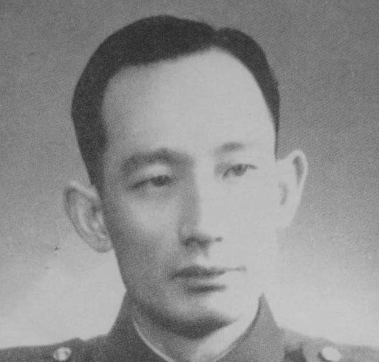 文天祥的后人，原是中共优秀党员，为何因误会最终成了军统中将？
1948年12月初