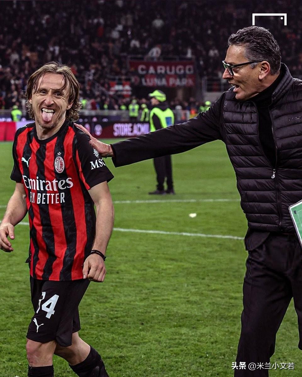 莫德里奇在米兰球员中威望无人能及！米兰德比之战结束后，所有球员都在更衣室等待莫德