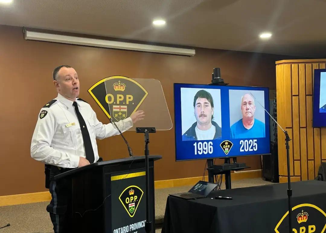 😱30年悬案终破！
🌟 你是否也曾感到无助？ 在这个世界上，有些事情会让我们