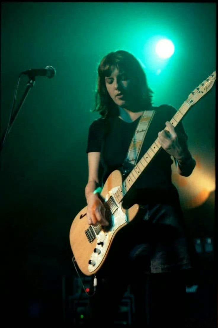 今天是Lush乐队主唱/吉他手Emma Anderson的59岁生日🎂(196