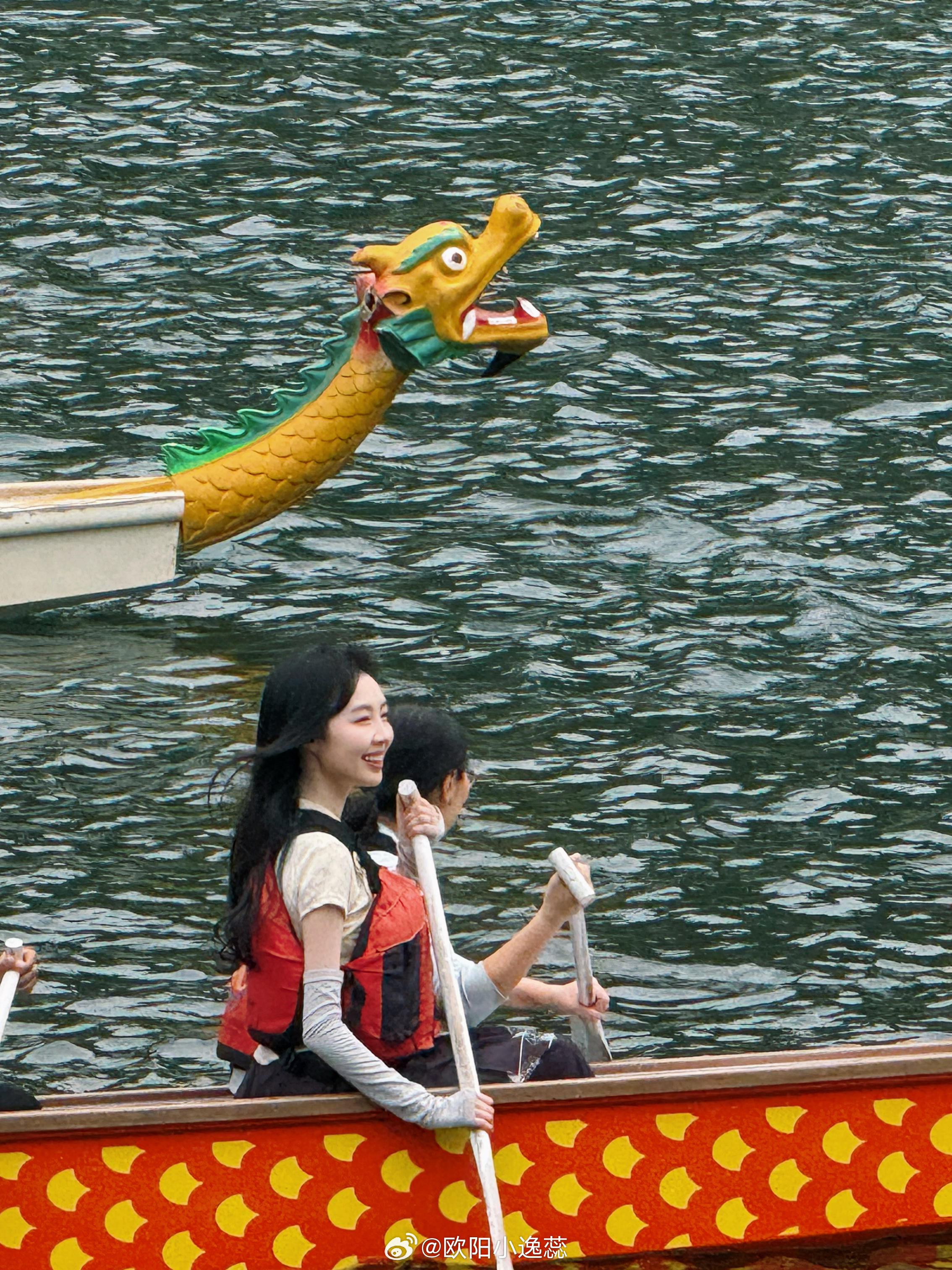 端午节划龙舟比赛🛶十五支队伍我们得了第三名🥉  ​​​