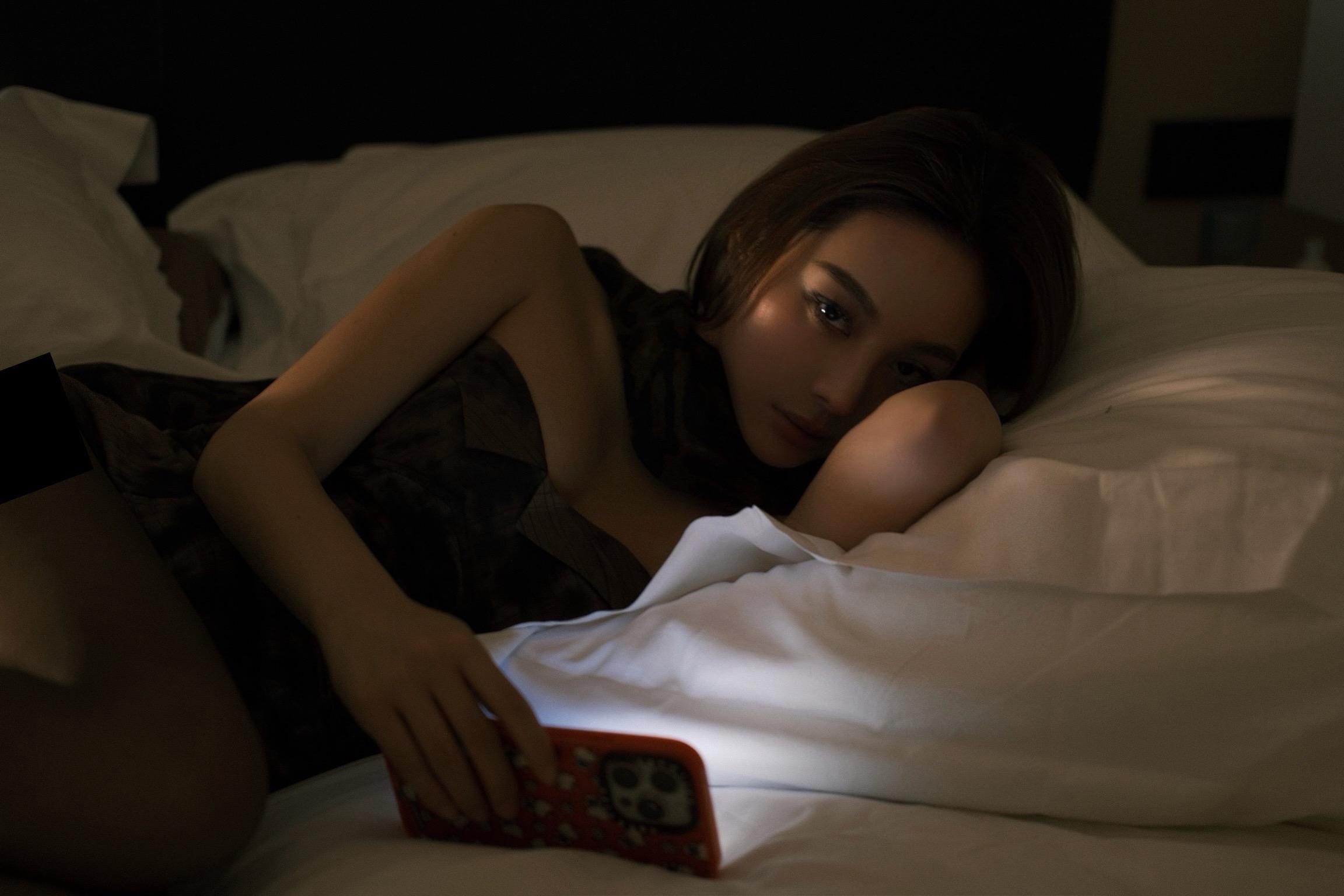 我爱的是爱我的你
