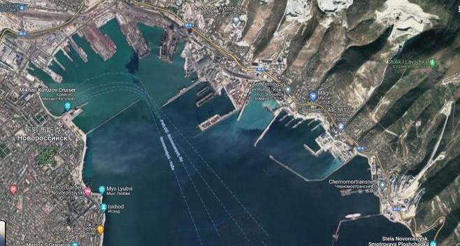 当地时间10月4日，据卫星图像显示，俄罗斯黑海舰队将大部分舰艇从塞瓦斯托波尔转移