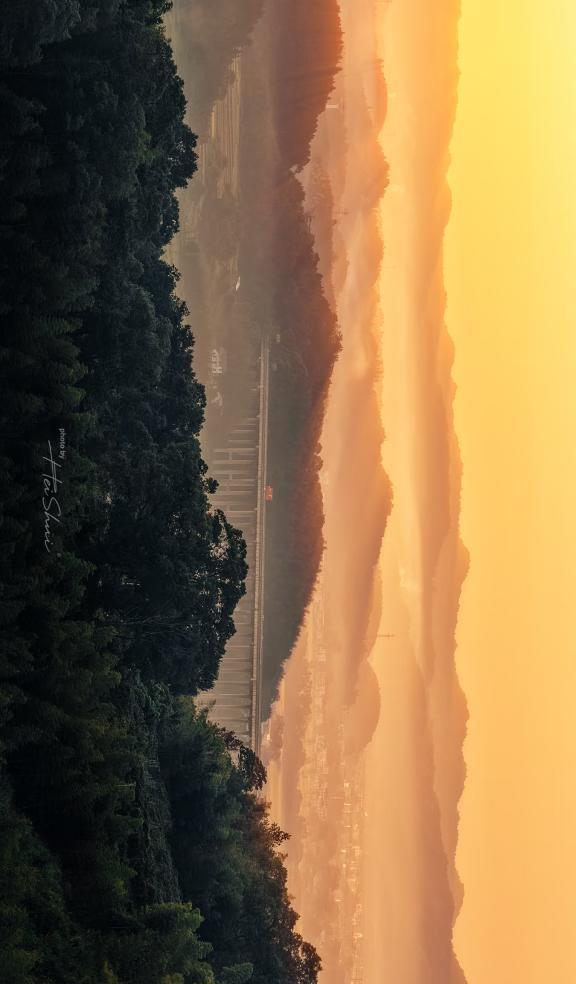 全屏封神挑战：江西版千里江山图
全屏封神挑战 千里江山色 航拍 山水 南昌