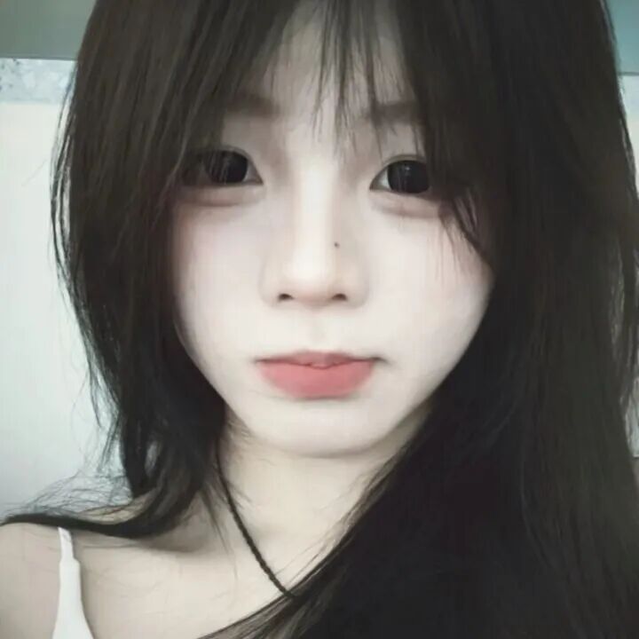 𝑾𝒆𝑪𝒉𝒂𝒕女头、小众氛围感  ｜  女生头像  ｜  头像分享  