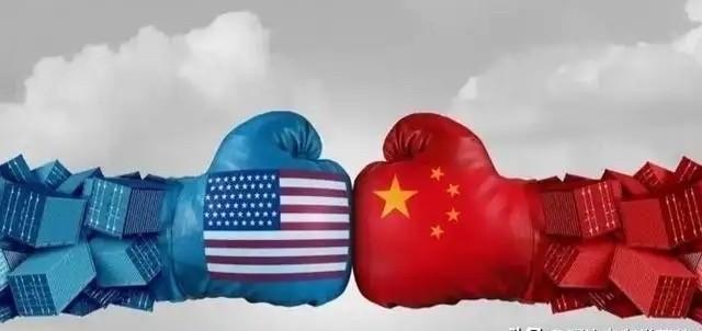 1950年10月，抗美援朝战争打响。12月，美国宣布冻结中国8亿美元资产。中国反