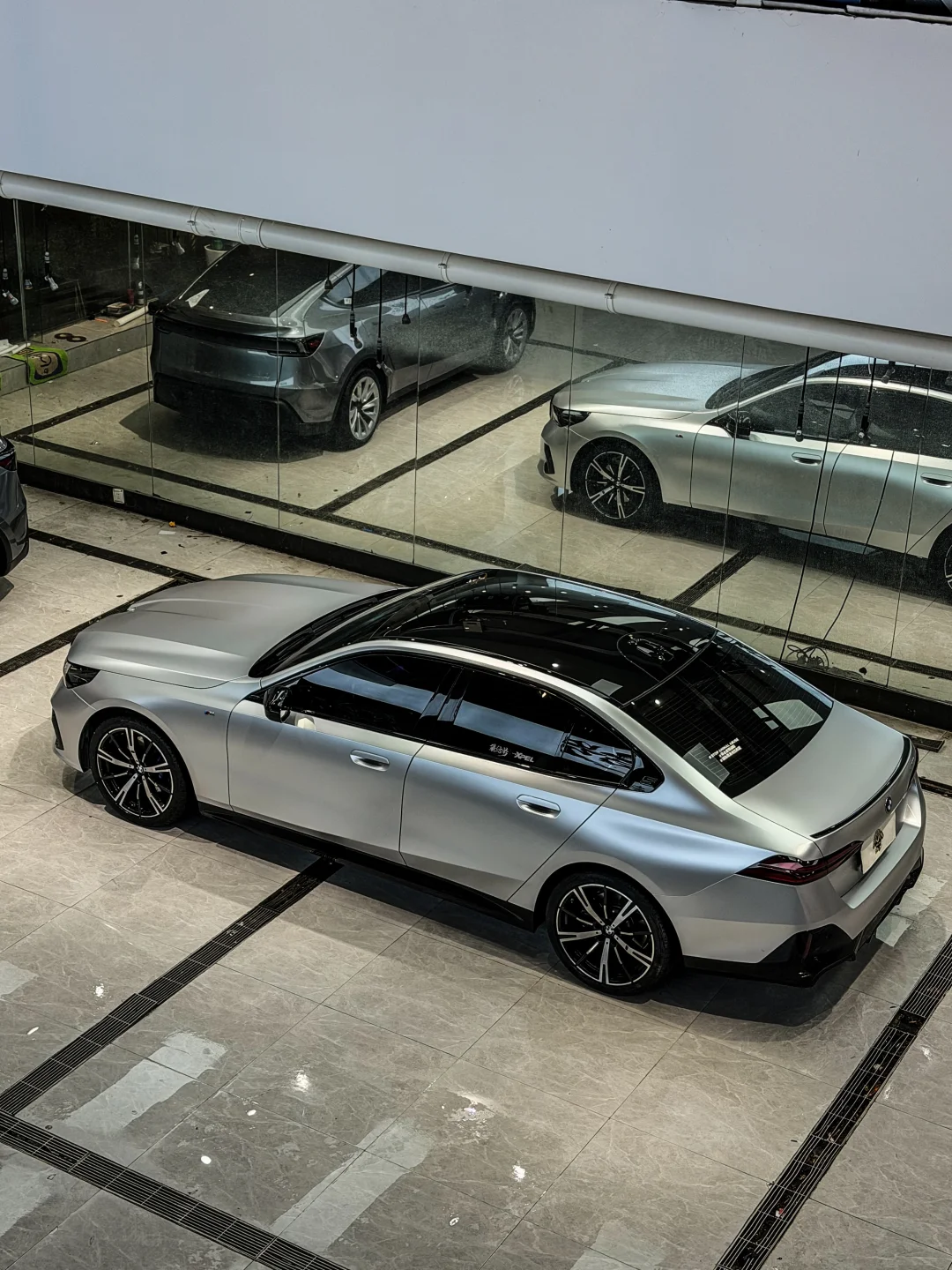 替大家试过了，拥有宝马530真的可以治好自卑