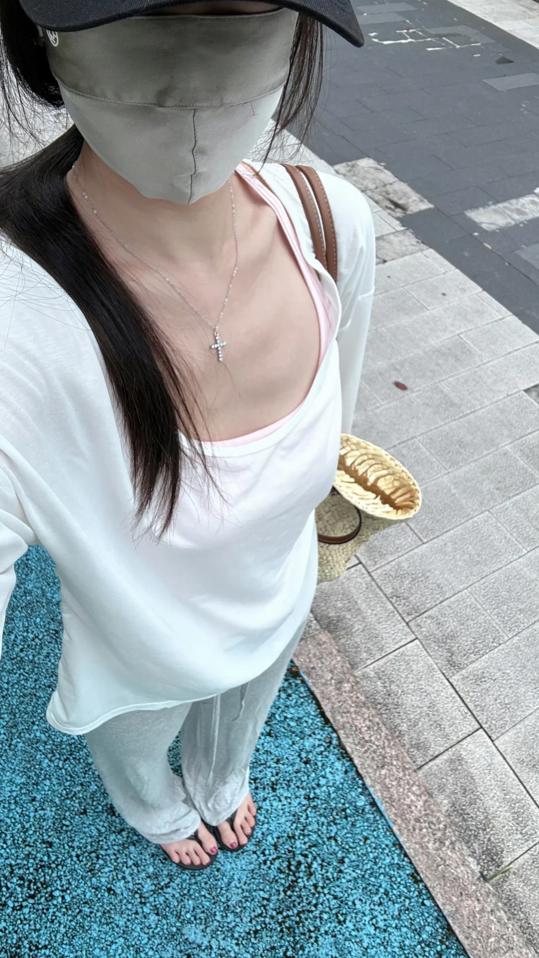 出门囤了一冰箱的吃的