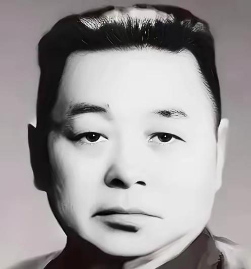 蒋介石打死都想不到，一个被他夺了兵权、闲置整整7年的“光杆司令”，1949年居然