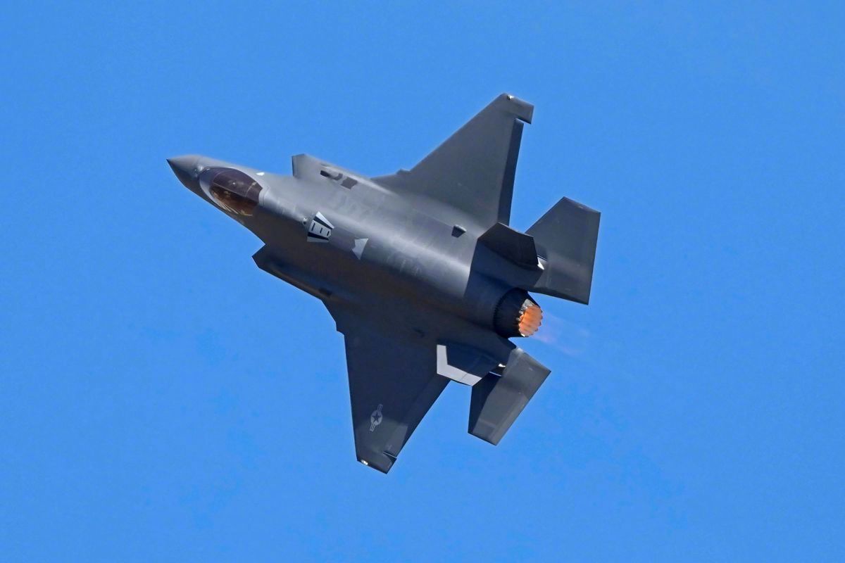 #F35战机或因关税变得更加昂贵#【美媒：F-35战机或因关税变得更加昂贵】据美