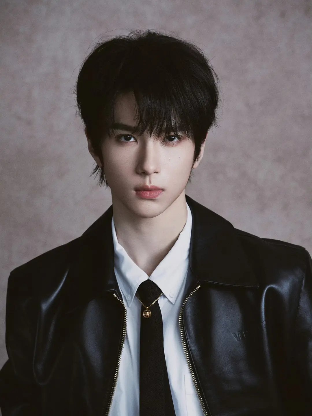 常华森和余承恩两位饰演男二较多的 谁更有爆相啊 