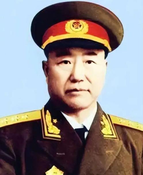 1949年，董其武起义时他的长子董呈祥还在重庆，后来董呈祥就被毛人凤下令逮捕并被