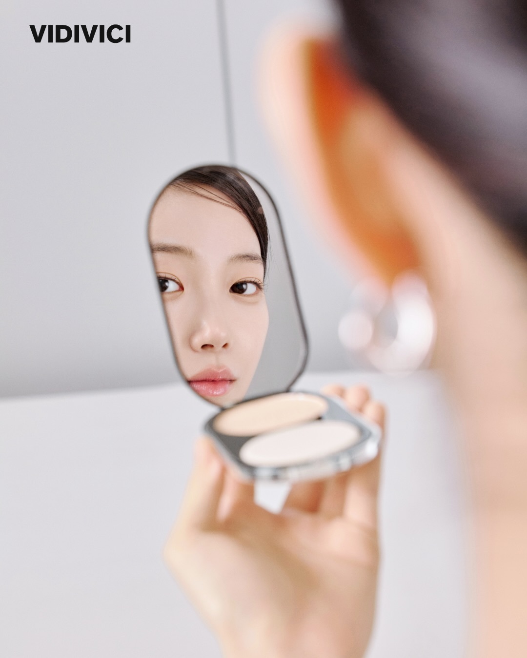 VIDIVICIBLACK BLUR FIT POWDER FOUNDATION