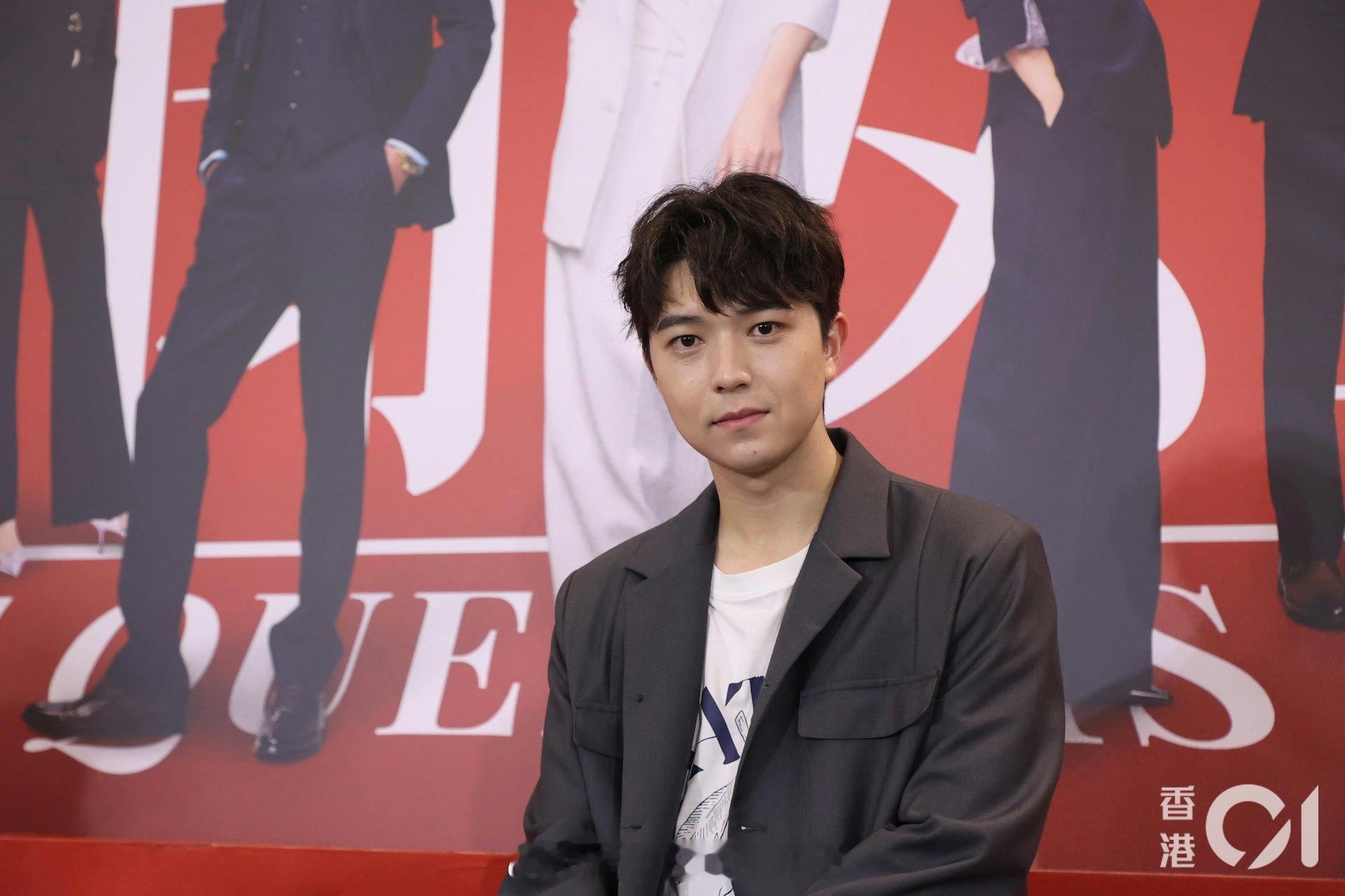 新闻女王2｜曾锦燊火速升做“东张男神”　出道3年两次搭档黄宗泽 | 香港01 T