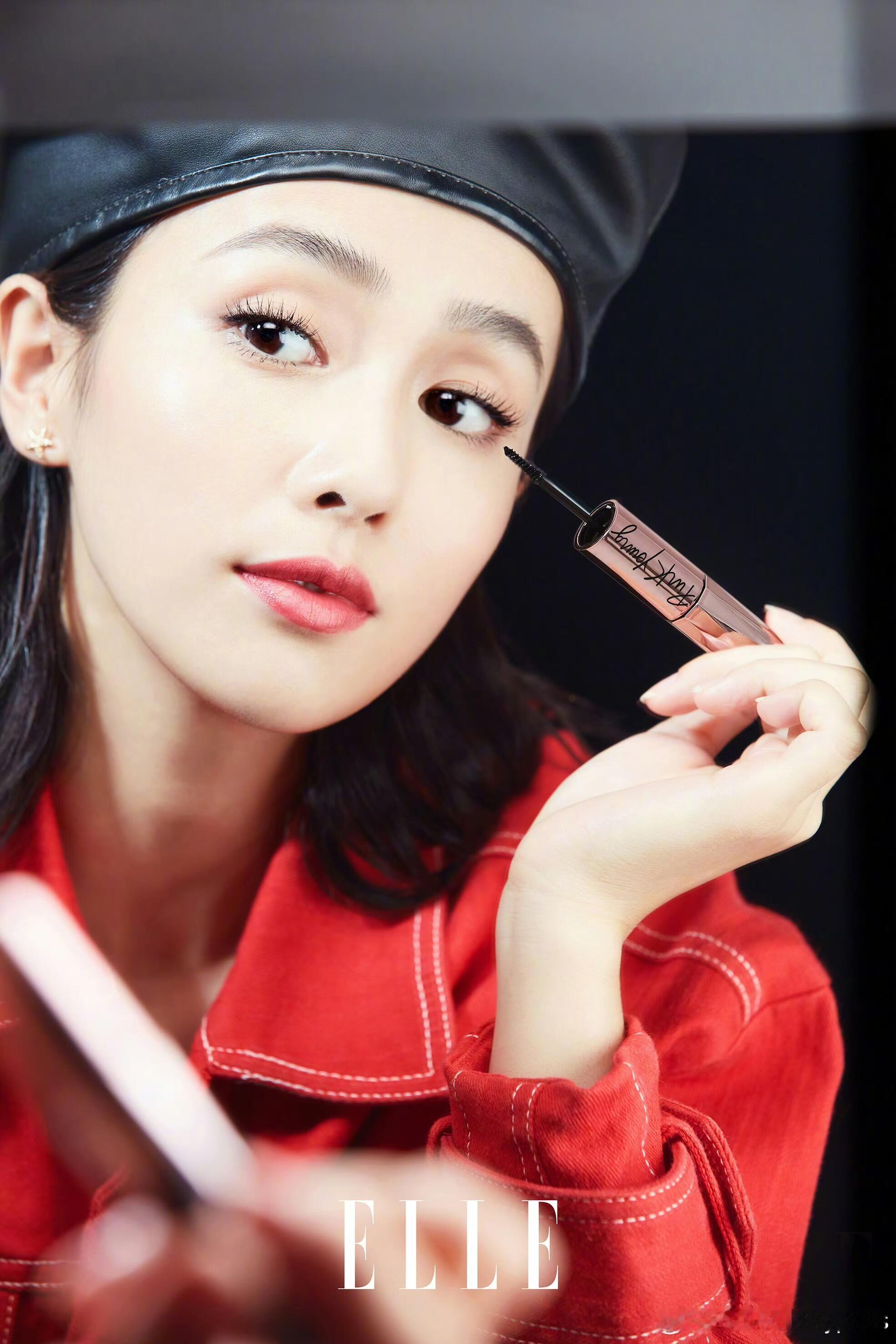 ELLE×玫琳凯为白鹿拍摄的妆容大片 