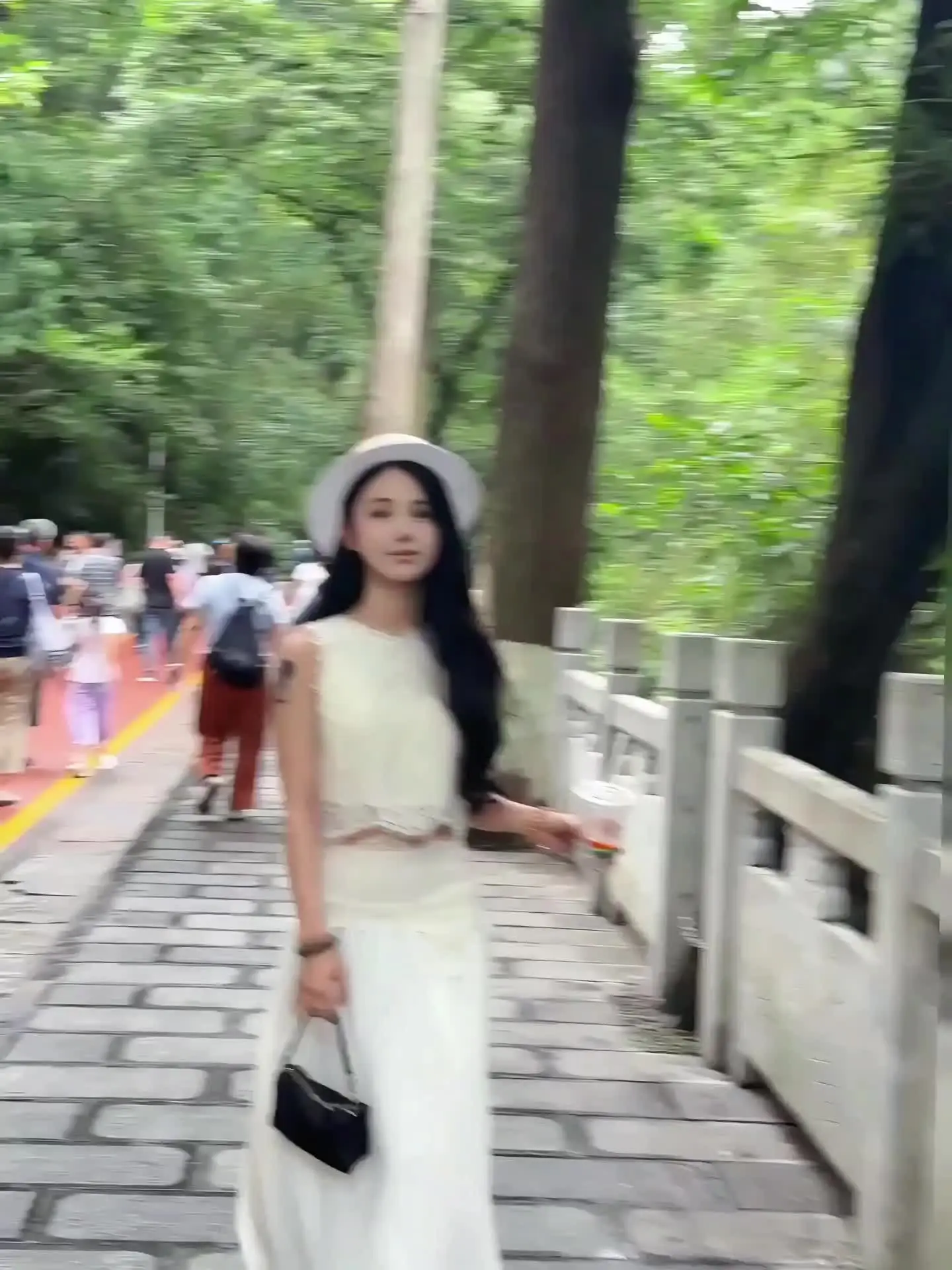 黔灵山猴子 记录旅行时光
