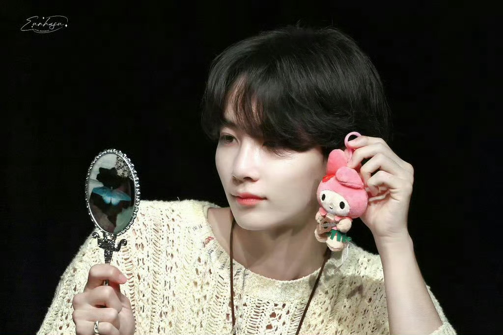 ♱♡⁺𓏵 𓏵⁺ ♡♱୨୧⊹.𝙲𝚕𝚘𝚟𝚎𝚛 𝙼𝚎𝚕𝚘𝚍?