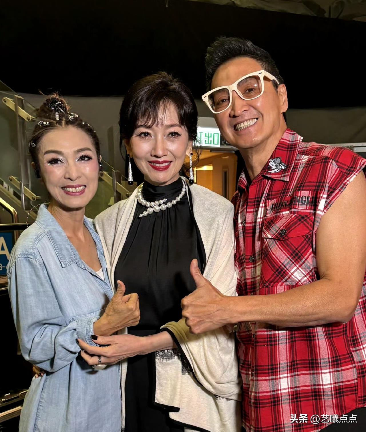 近日，香港娱乐圈大明星米雪在香港举办“友你有米”入行55周年派对演唱会，她的一众