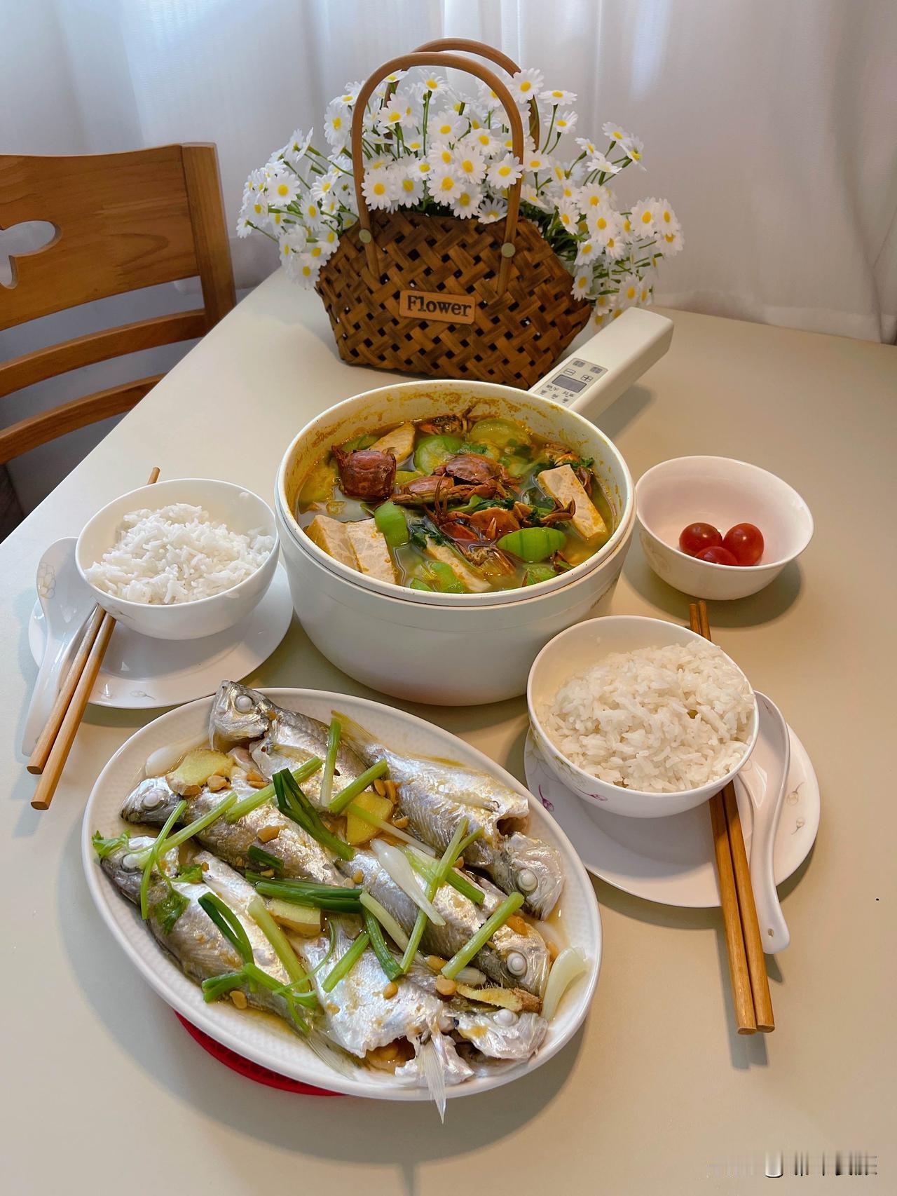 今天还买了白绫鱼，用来蒸豆酱，就图九这鱼，有谁认识它的学名，来帮我科普一下。问过